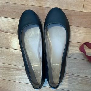 4/$20 Black Leather Flats